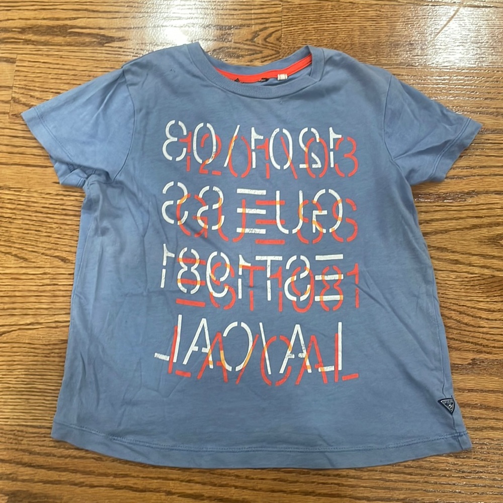 T shirt Guess size 4 good condition kids